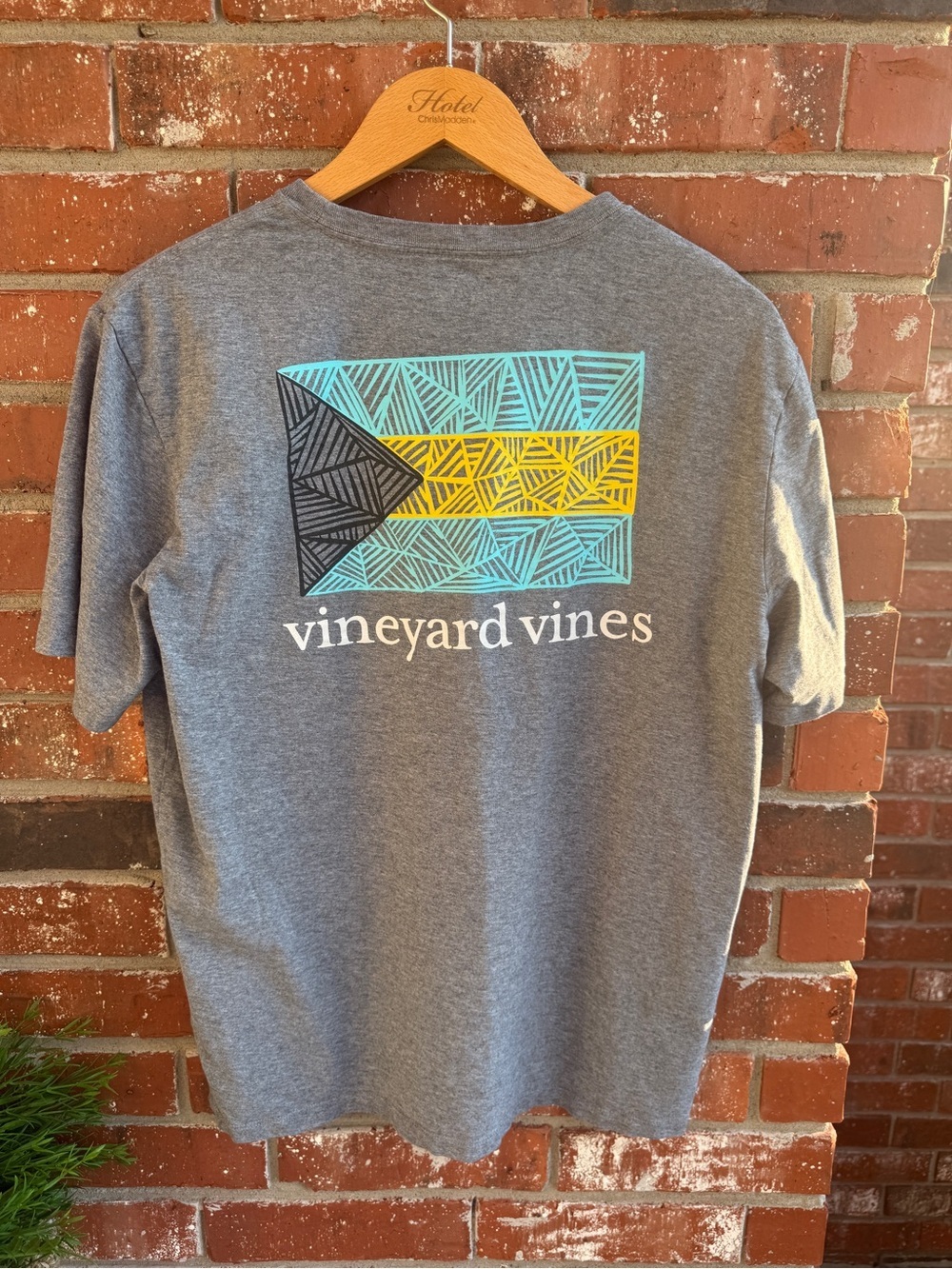 Vineyard Vines Heather Gray Short Sleeve Pocket Tee
